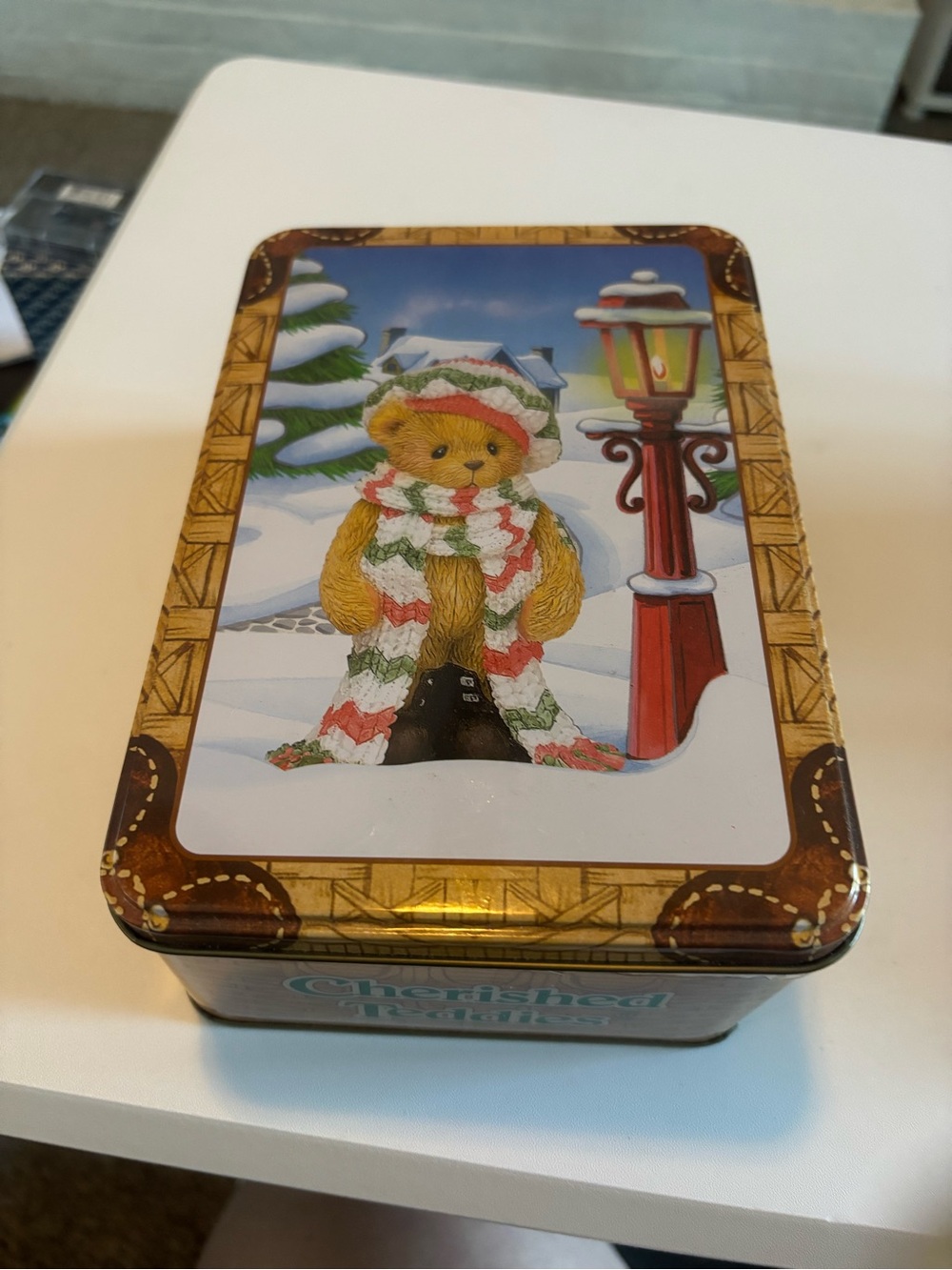 2000 Cherished Teddies Holiday Collectible Tin Set - Darren Item #784974 NOS